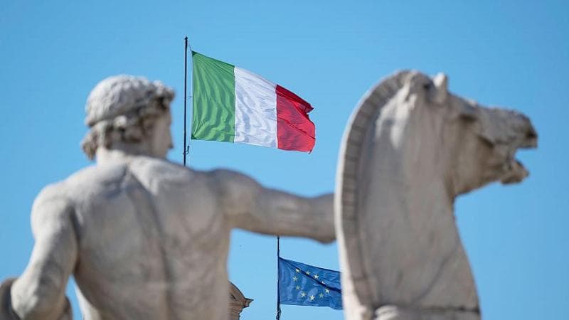 Il 30% degli italiani oggi non direbbe no al fascismo 1