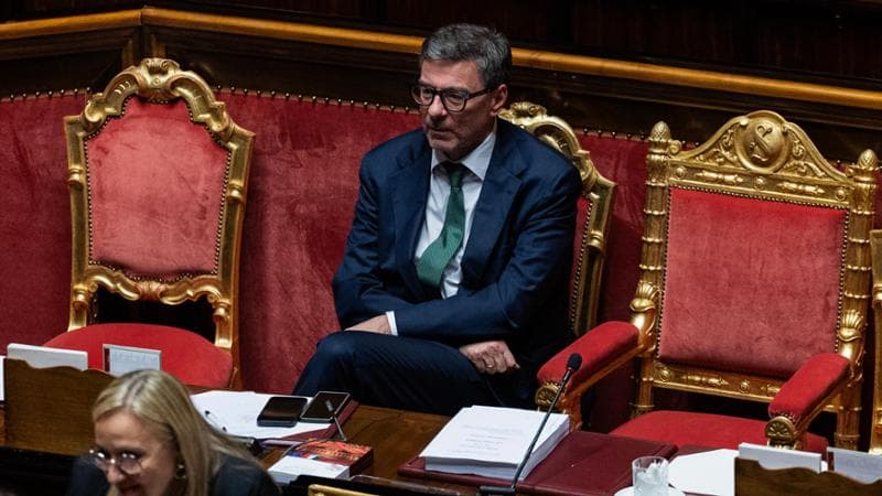 Ecco la manovra da 22 miliardi, sì del Senato tra le polemiche. Giorgetti: fatte cose impossibili 1