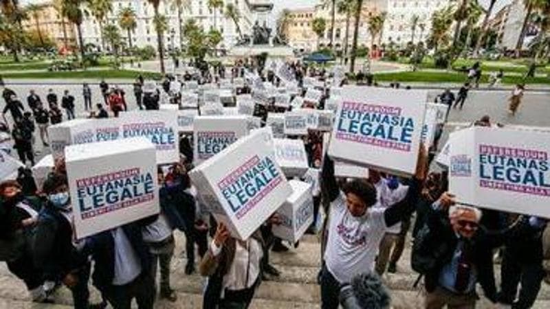 “Fine vita, sì alla legge toscana ma sul merito decide lo Stato” 1