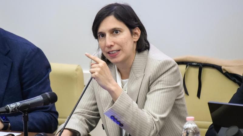 Giustizia, da Schlein a Conte raccolta firme contro il blitz della destra sulla data del referendum 1