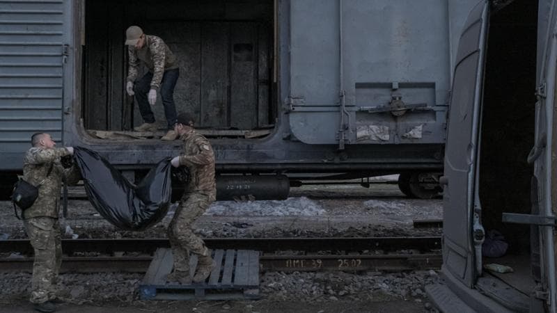 La guerra di Putin, ecatombe russa: “Sono 350mila i morti al fronte” 1