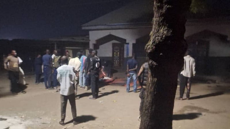 Nigeria, esplode una bomba in una moschea: almeno sette morti 1