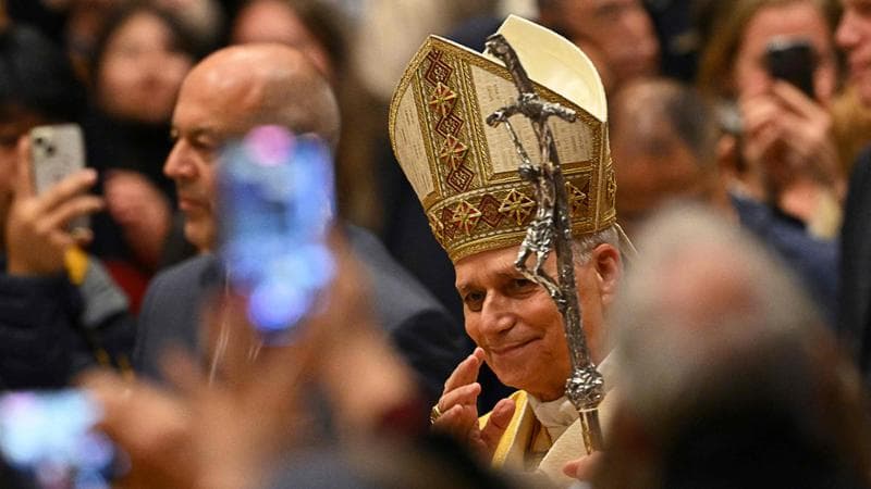 Prima messa di Natale per Leone XIV: “Un’economia distorta induce a trattare gli uomini come merci” 1