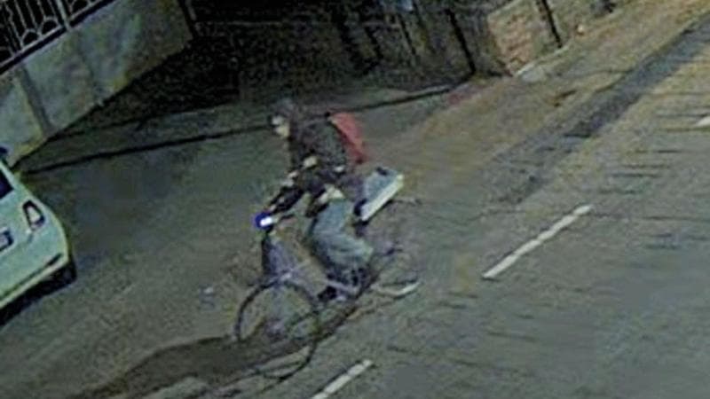 Annabella, l’ultima foto. Ripresa con bici e zaino, si indaga per sequestro 1