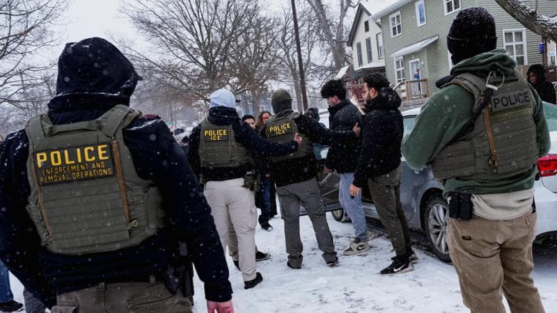 Assedio a Minneapolis, tra arresti e provocazioni: “Il governo ci invade” 1