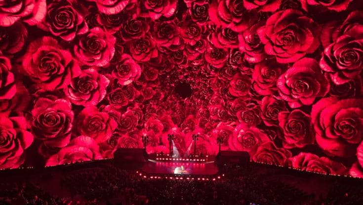 CES 2026, Lenovo accende Las Vegas: l’IA va in scena come un grande show 1