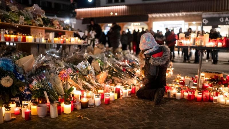 Crans-Montana, l’uscita sul retro del Constellation rimasta chiusa “per risparmiare sul personale” 1