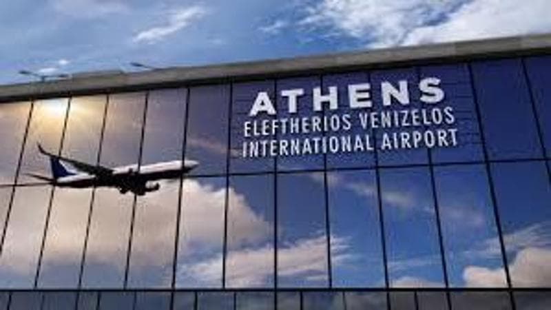 Grecia, guasto elettrico alle torri di controllo degli aeroporti: stop a tutti i voli 1