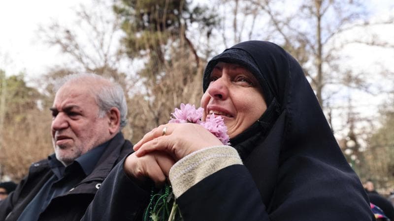 In Iran le madri hanno finito le lacrime 1