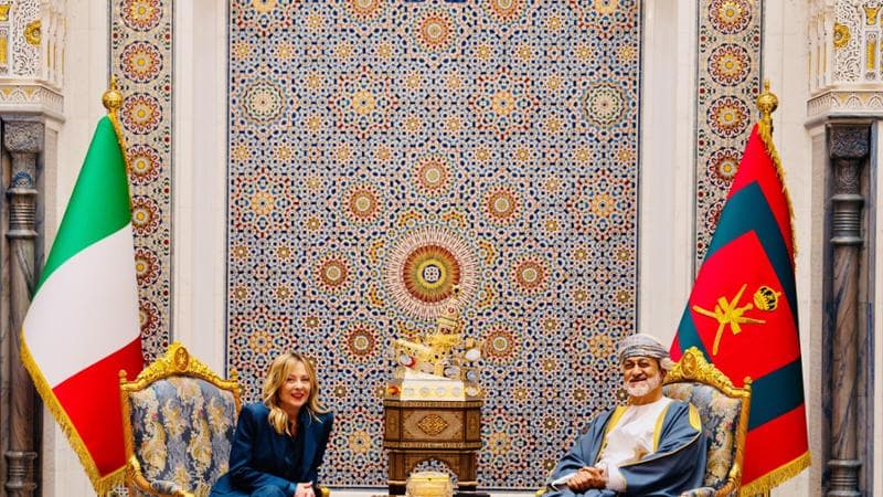 Iran, Allarme di Meloni dal Golfo: “Serve soluzione pacifica”. Rimpatriati i primi italiani 1