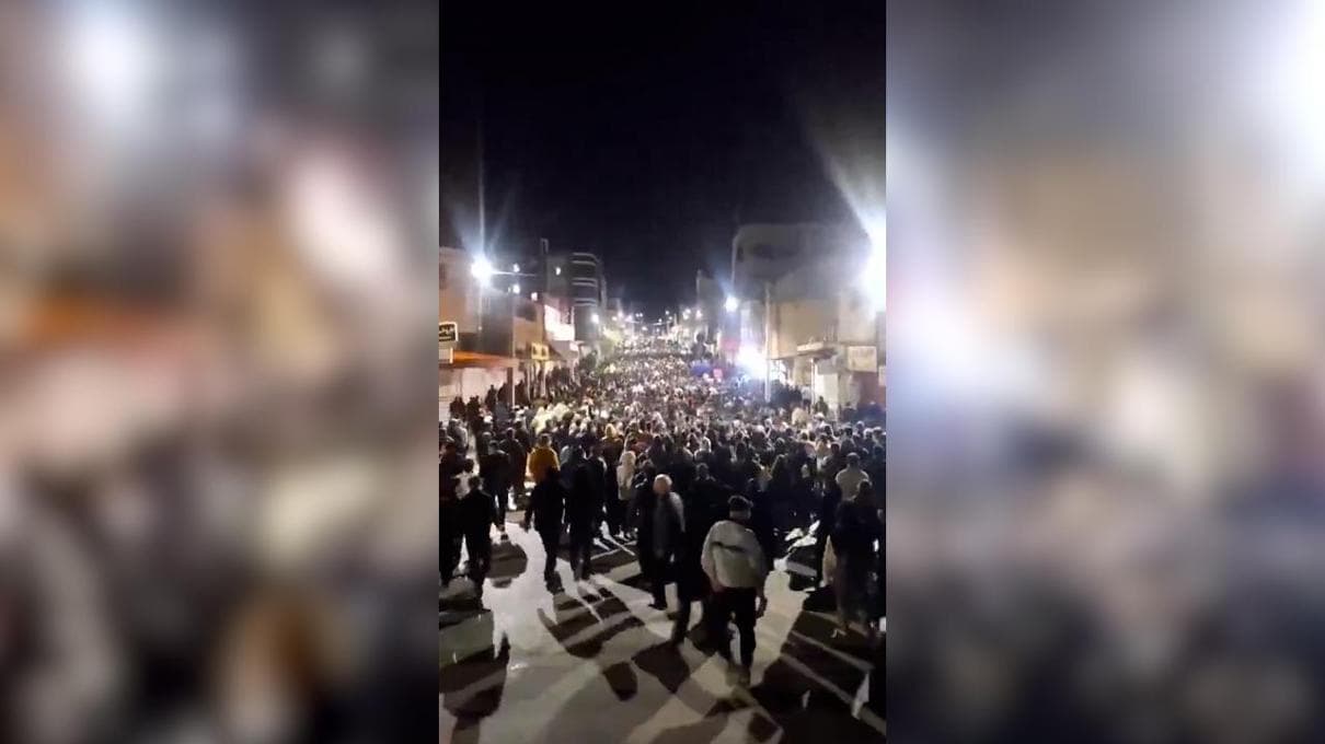 Iran, parla Khamenei: “La Repubblica islamica non cederà, Trump arrogante e cadrà”. Paese isolato 2