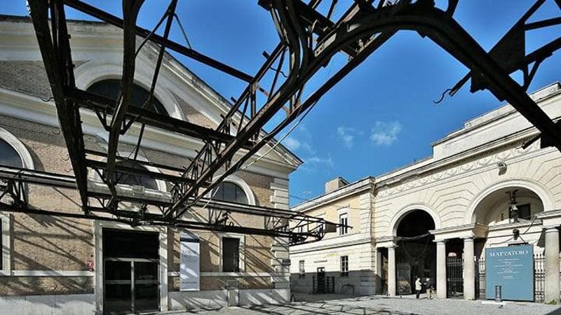 La mostra per i 50 anni di Repubblica al Mattatoio di Roma: ecco come prenotare e tutti i dettagli 1