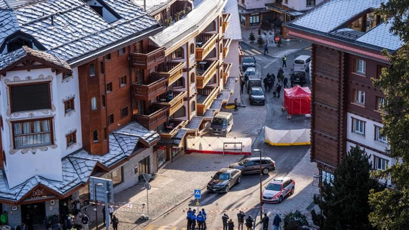 “Le Constellation”, il bar alla moda di Crans-Montana: anche la proprietaria tra gli ustionati 1