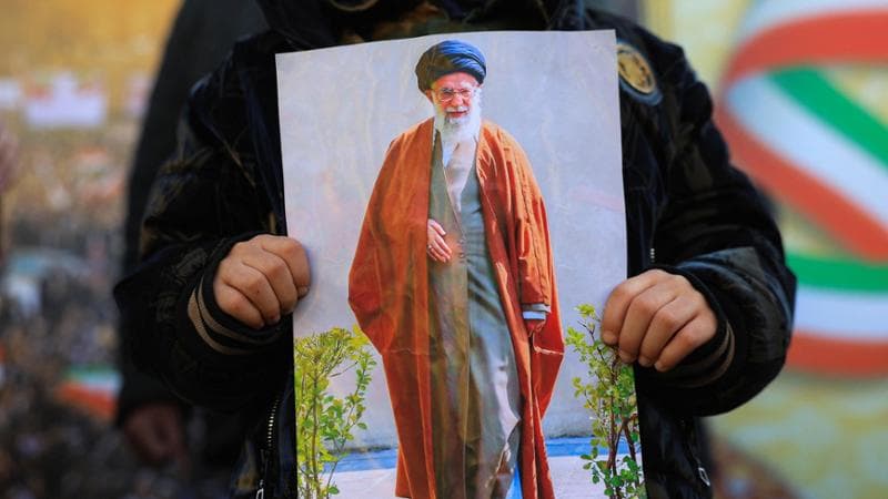 L’Iran spegne internet: gli ayatollah barricati isolano la popolazione 1