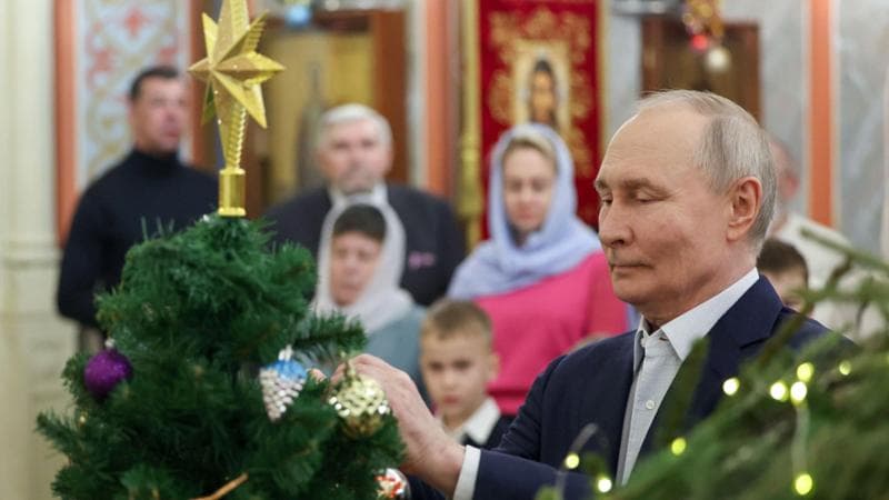 L’omelia di Putin per il Natale ortodosso: “In Ucraina i soldati combattono per una missione sacra” 1