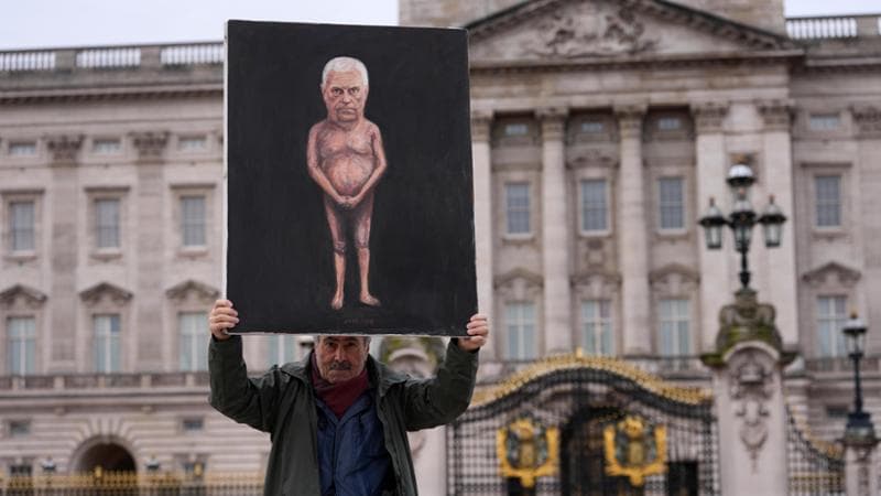 Andrea, la monarchia britannica è in allerta: “Una normativa per rimuoverlo dalla successione al trono” 1