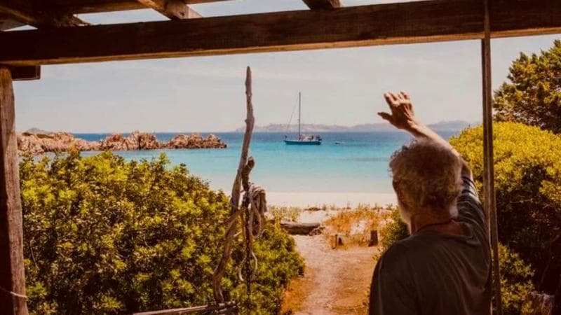 Chiusura della residenza del custode sulla spiaggia rosa di Budelli: “Dimora di Mauro Morandi per tre decenni” 1