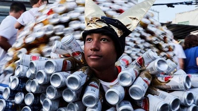 Corazza spazzatura 1