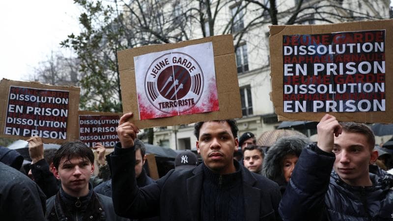 Favrot e la rete di sinistra radicale coinvolta nell'omicidio di Lione accusata anche da Fratelli d'Italia. 1