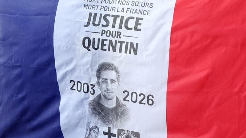 Francia, il governo attribuisce la responsabilità al partito di Mélenchon per l'omicidio dell'attivista di destra radicale. 1