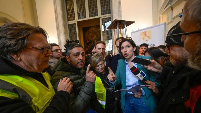 Il centrosinistra si oppone al Consiglio. Schlein: cerca di eludere la nostra Costituzione. 1