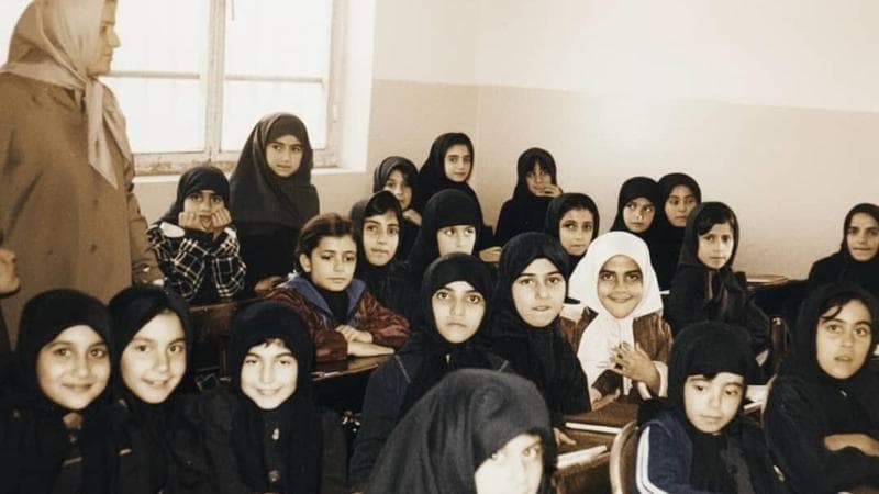 In Iran, dopo la monarchia, i mullah: la mia esistenza alla ricerca della libertà perduta. 1