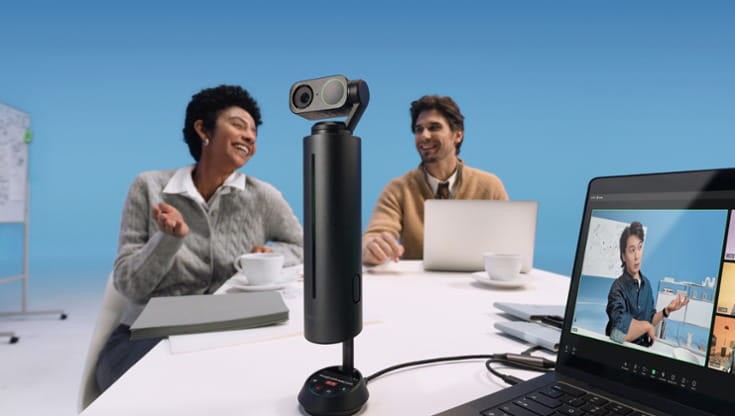 Insta360 presenta nuove opzioni per professionisti e creatori: dalla webcam Link 2 Pro alla videocamera X5. 1