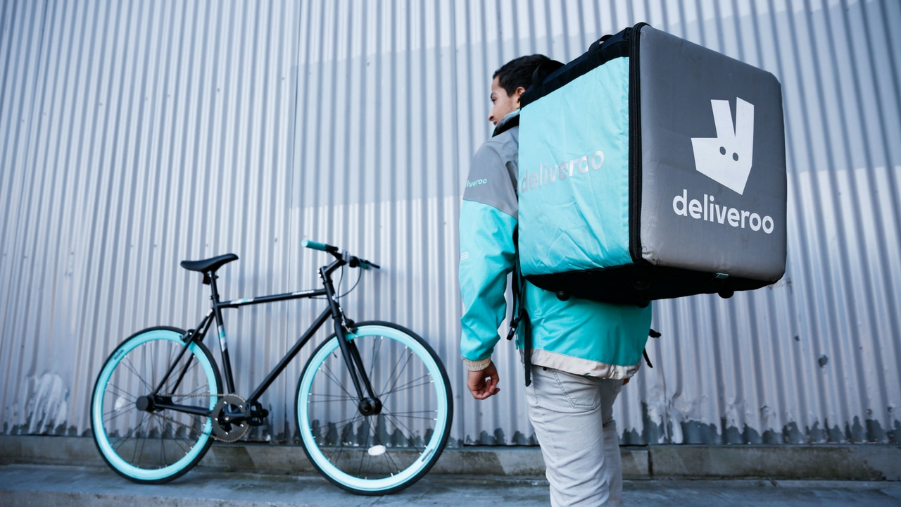 Intervento della magistratura su Deliveroo: sfruttamento dei rider. 1