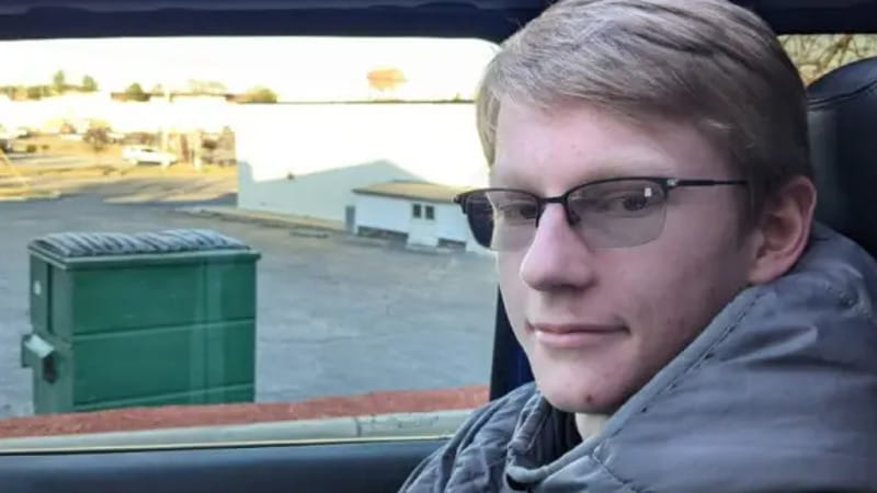 Mar-a-Lago, un sostenitore deluso dal caso Epstein: chi era il giovane deceduto nella proprietà di Trump. 1