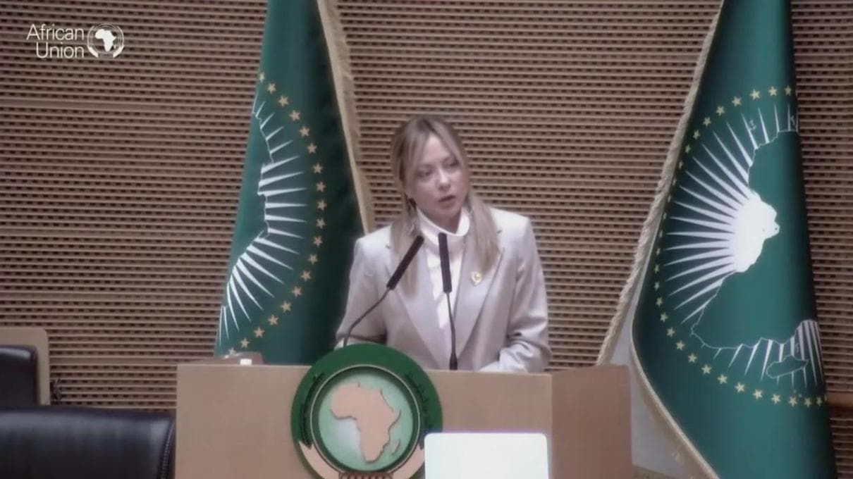 Meloni in Etiopia: “L'Italia porta nel suo patrimonio il rispetto per gli altri. Siamo un collegamento tra Europa e Africa.” 1