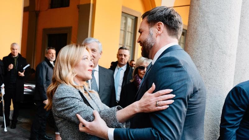 Meloni pranza con Vance, nessuna giustificazione su Kabul: proseguono le trattative sul Board. 1