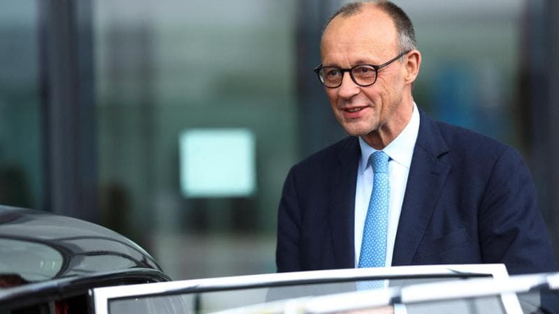 Merz affronta la sfida della Cdu: inizia il congresso per consolidare la sua guida. Presente anche la Merkel. 1