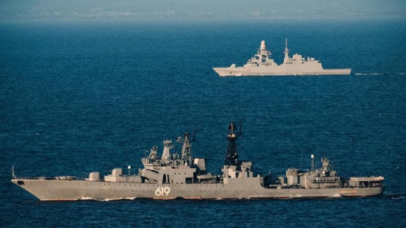 Ricerca dell'Ottobre Rosso al largo della Sardegna: navi da guerra e aerei radar seguono le imbarcazioni russe. 1