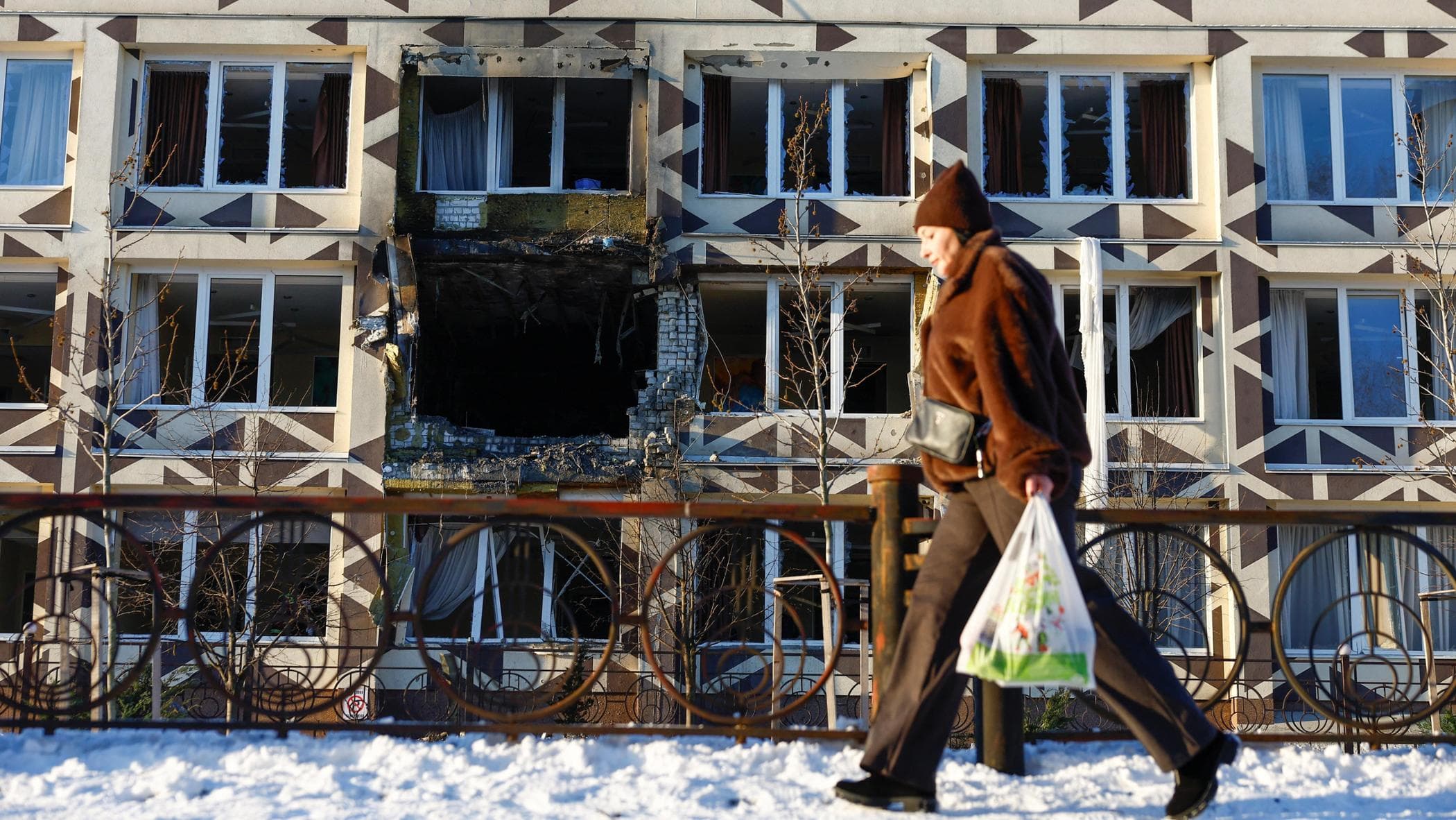 Sangue, freddo e desiderio di esistere: esplorazione dell'Ucraina segnata da quattro anni di conflitto. 1