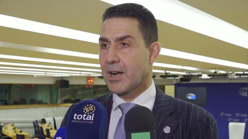 Vannacci a Roma, incontro con i suoi parlamentari. Critiche a FI: “Intendono parificare trans e donne” 1