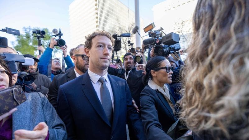 Zuckerberg in tribunale: “I social network sono come una sostanza stupefacente, una calamità per i giovani” 1