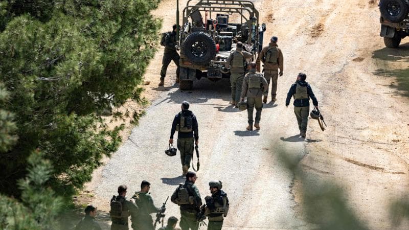 Al confine settentrionale, con i carri armati israeliani che penetrano in Libano: “Scacceremo Hezbollah dalle comunità locali”. 2