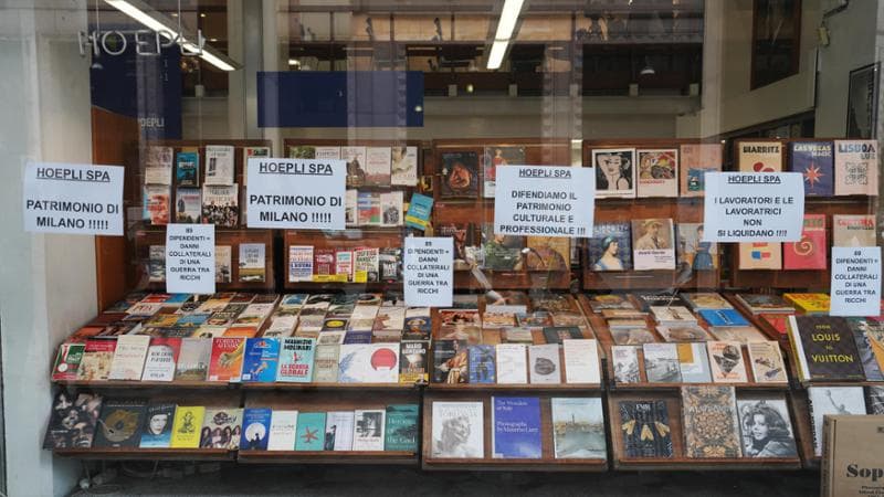 Andrea De Carlo: “La mancanza della Hoepli rende Milano meno luminosa” 1