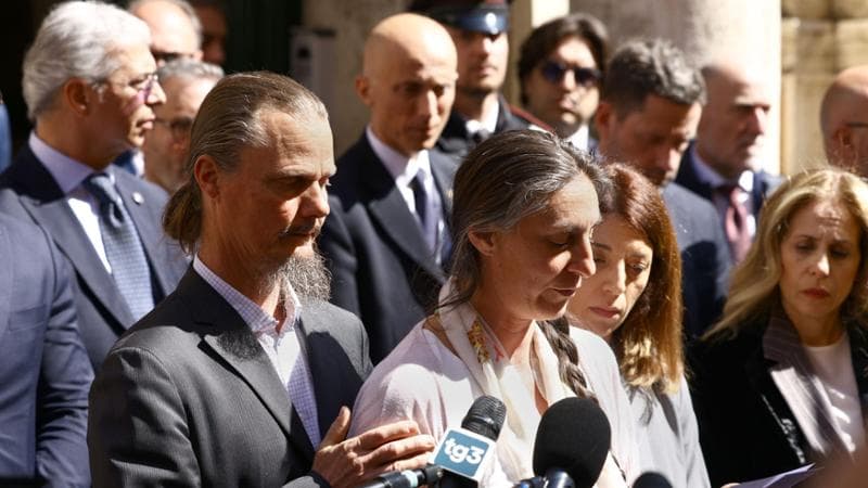 Bambini nel bosco, Catherine in lacrime: “Desideriamo riunirci come famiglia” 2