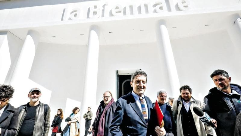 Biennale del silenzio. Giuli e Buttafuoco rimangono ancora separati. 2