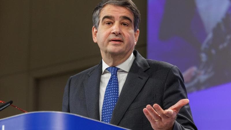 Contrasti nel centrodestra a Bruxelles: i rappresentanti della Lega si oppongono al progetto di Fitto sui fondi. 2