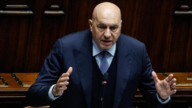 Crosetto chiama a raccolta i leader militari: “Incontro per potenziare la difesa” 1