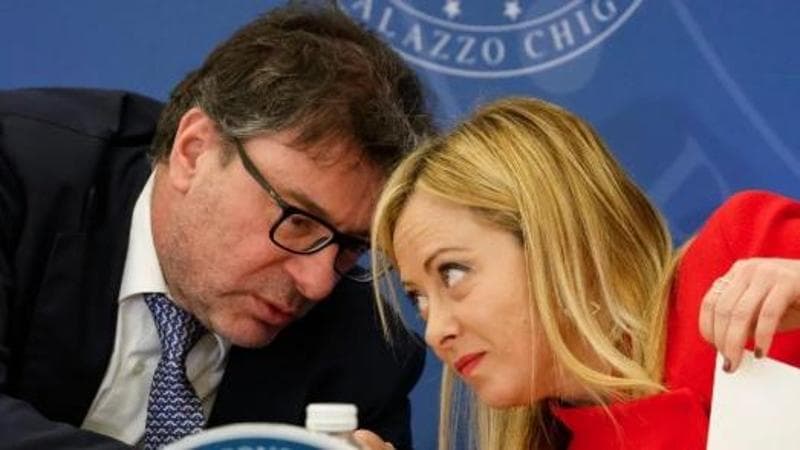 Decreto fiscale, approvazione del Consiglio dei Ministri: posticipata l'imposta di due euro sui pacchi provenienti da fuori Ue. 2