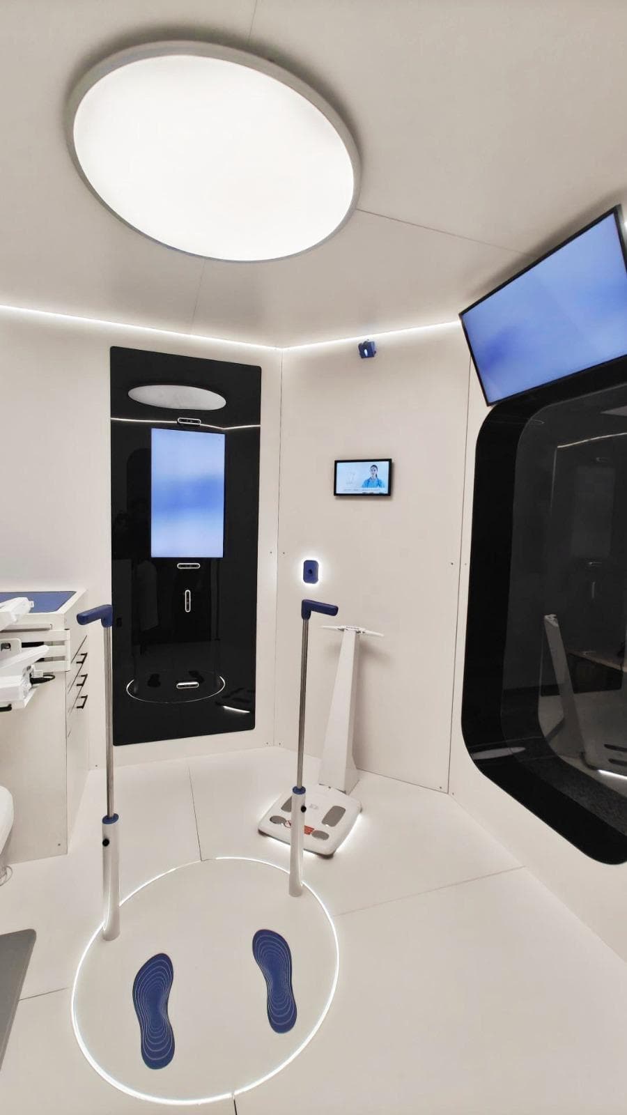 Duecento test in quindici minuti: la recente innovazione di Cristian Fracassi, ingegnere rappresentativo della pandemia. 2