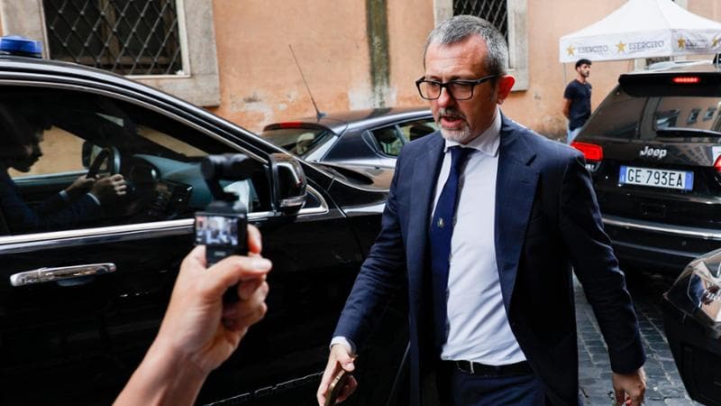 "Fondi illeciti del clan Senese reinvestiti in un ristorante: l'inchiesta coinvolge Delmastro" 3