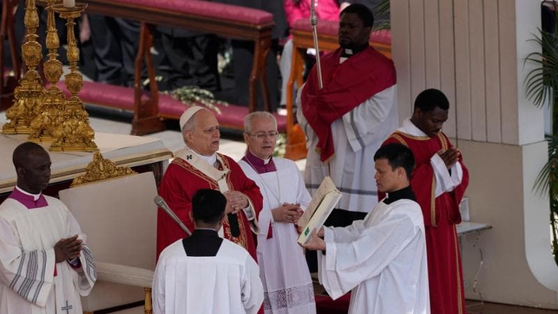 Il Papa lancia un nuovo invito: “Posate le armi”. E ai cristiani in Terra Santa: “Sono con voi” 2