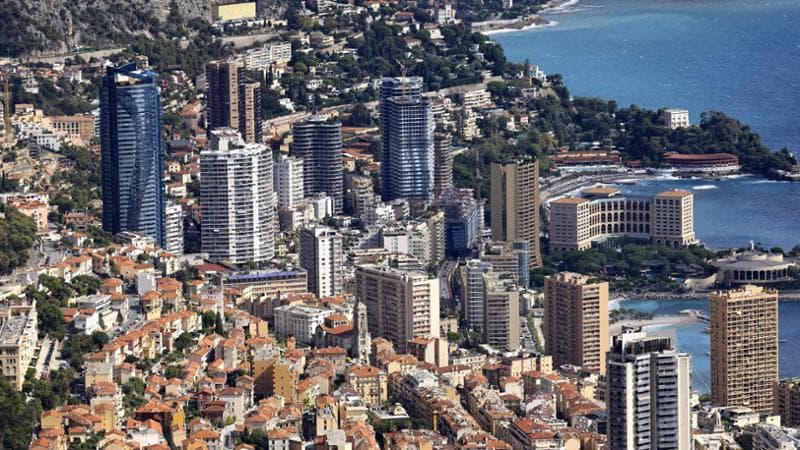 Il Pontefice oggi nel Principato di Monaco: il trasferimento in elicottero e l'incontro con Alberto e Charlene. 2