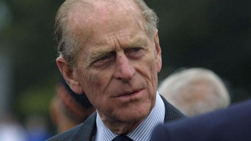 Il principe Filippo ha convissuto con un tumore al pancreas per otto anni e ha consumato una birra prima del decesso. 2