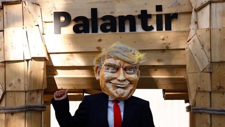 In che modo l'intelligenza artificiale di Palantir elabora le strategie militari per il Pentagono 2