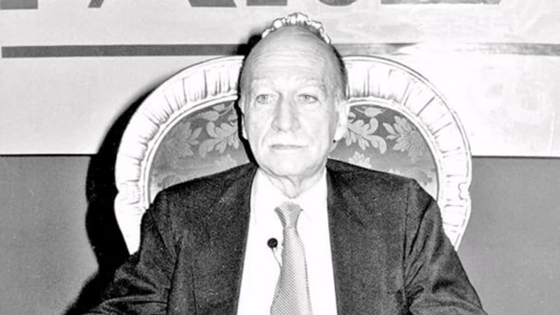 Iniziativa del Pd: “Niente via Almirante, no alle strade per chi sostenne le leggi razziali”. Protesta di Vannacci. 2